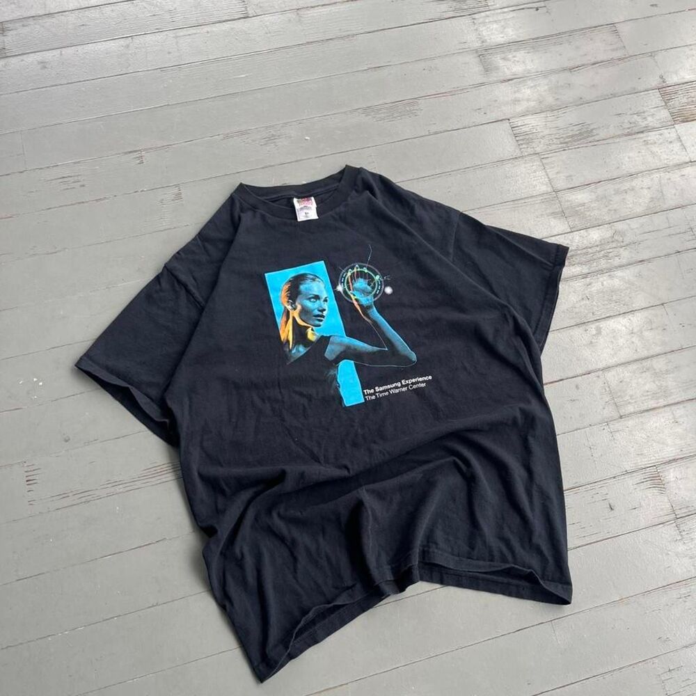 Vintage Samsung Tech Y2K Graphic Tee Shirt